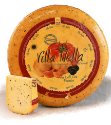 Villa Nella: boerenkaas (olijf/tomaat/knoflook)